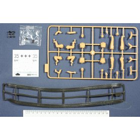 Tamiya 1:35 89751 Marder III 7.62cm PAK36 w/German Field Maint Crew