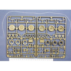 Tamiya 1:35 35234 M20 Armored Utility Car 