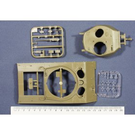 Tamiya 1:35 35346 Sherman Easy Eight M4A3E8 US Tank 