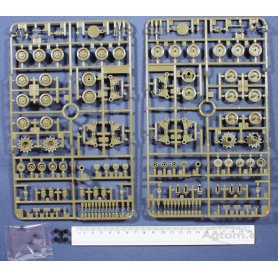 Tamiya 1:35 35346 Sherman Easy Eight M4A3E8 US Tank 