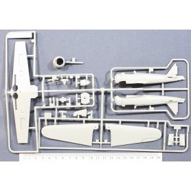 Tamiya 1:72 Mitsubishi A6M3/3a Zero Fighter Model 22 (Zeke)