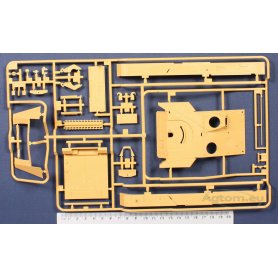 Tamiya 1:35 35335 Nashorn Heavy Tank Destroyer 