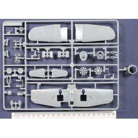 Tamiya 1:72 Vought F4U-1 Bird Cage Corsair