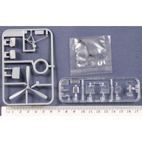 Tamiya 1:72 Vought F4U-1 Bird Cage Corsair