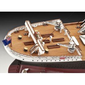 Revell 1:400 R.M.S. Titanic 100th Anniversary + farby