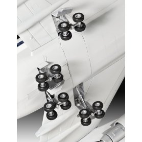 Revell 1:144 Boeing 747 & Space Shuttle