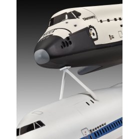 Revell 1:144 Boeing 747 & Space Shuttle