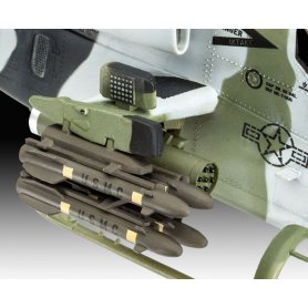 Revell 1:48 Bell AH-1W Super Cobra