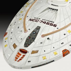 Revell Star Trek USS Voyager