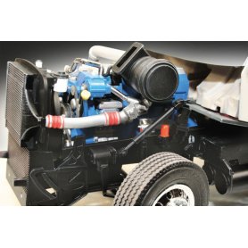 REVELL 1:25 07411 2011 INTERNATIONAL PROSTAR