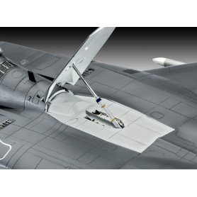 REVELL 04891 F-15E STRIKE EAGLE