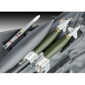 REVELL 04891 F-15E STRIKE EAGLE