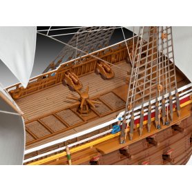 REVELL 1:150 05414 Swedish Regal Ship VASA