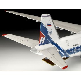 REVELL 04221 ANTONOV AN 124 1/144
