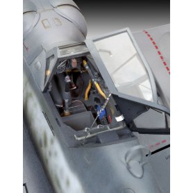 REVELL 1:32 04665 Messerschmitt Bf109 G-6 Late & early version