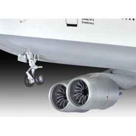 REVELL 04275 BOENING 747-8
