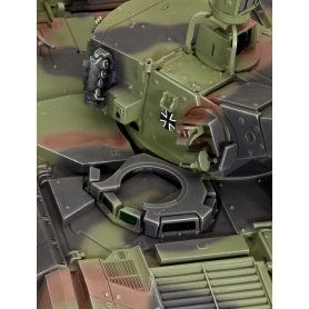 REVELL 1:35 03096 SPz PUMA