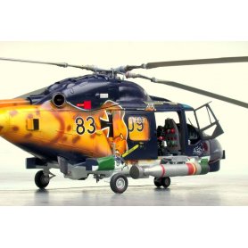 REVELL 1:32 04652 WESTLAND SEA LYNX MK.88A