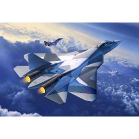 REVELL 1:72 04664 SUKHOI T-50