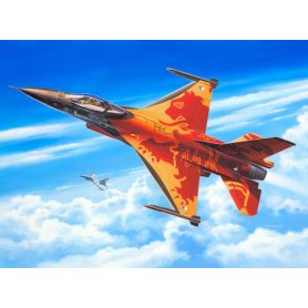 REVELL 1:72 03980 Lockheed Martin F-16 MLU "SOLO DISPLAY"