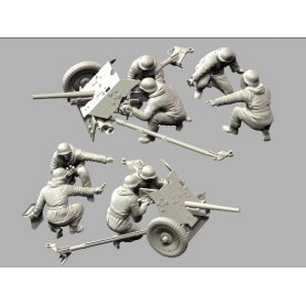 ZVEZDA 3610 PAK 36 WITH CREW 1/35