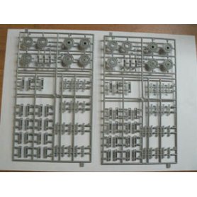 Zvezda 3616 1:35 KingTiger Porsche