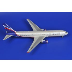 ZVEZDA 7005 BOEING 767-300 1/144