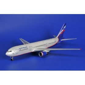 ZVEZDA 7005 BOEING 767-300 1/144