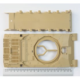 Tamiya 1:35 35274 British MBT Challenger 2 - (Desertised) 