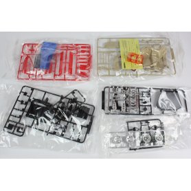 Aoshima 1:24 Lamborghini Countach Wolf