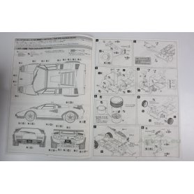 Aoshima 1:24 Lamborghini Countach Wolf