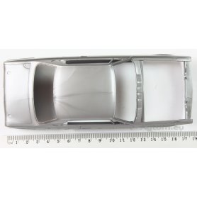 Tamiya 1:24 24194 Nissan Skyline 2000 GT-R 