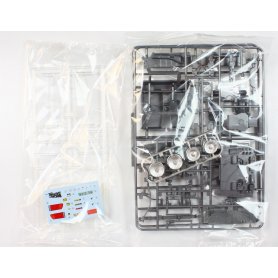 Aoshima 1:24 De Lorean Back to the Future Part II