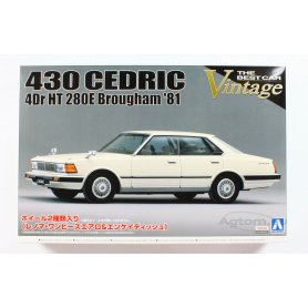 Aoshima 1:24 Nissan Cedric 430 Brougham 1981