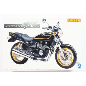 Aoshima 1:24 Kawasaki Zephyr 2002