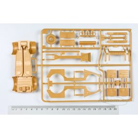 Tamiya 1:35 German Kubelwagen Type 82 - Africa Corps 