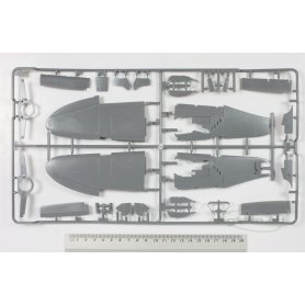 Tamiya 1:48 Republic P-47D Thunderbolt Razorback