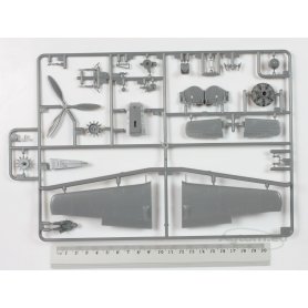 Tamiya 1:48 Focke-Wulf Fw190 A-8/A-8 R2