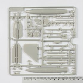 Tamiya 1:48 Lockheed Martin F-16C Block 25/32 Fighting Falcon
