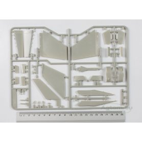 Tamiya 1:48 Lockheed Martin F-16C Block 25/32 Fighting Falcon