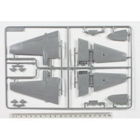 Tamiya 1:72 De Havilland Mosquito B Mk.IV/PR Mk.IV