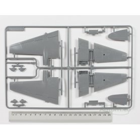 Tamiya 1:72 Mosquito NF Mk.13