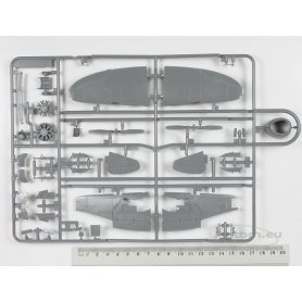 Tamiya 1:72 Republic P-47D Thunderbolt Bubbletop