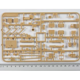Tamiya 1:35 U.S. M151A2 w/Tow Launcher