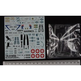 Tamiya 1:72 McDonnell Douglas F/A-18 Hornet