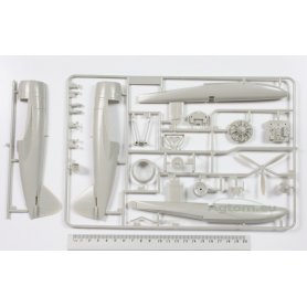 Tamiya 1:48 Kawanishi Kyoftu Type 11 z napędem śmigła