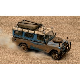 Italeri 3697 Land Rover Safari 1/24