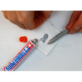 Tamiya Putty Basic Type Szpachlówka 32g