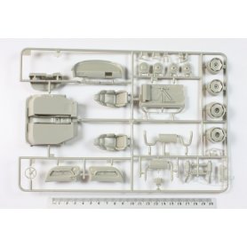 TAMIYA 1:24 Jaguar XJ220 