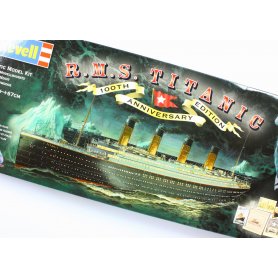 Revell 1:400 R.M.S. Titanic 100th Anniversary + farby